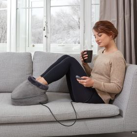 Mise en situation, utilisation complète du 2-in-1 Shiatsu Comfort dans un canapé, pour un moment de détente